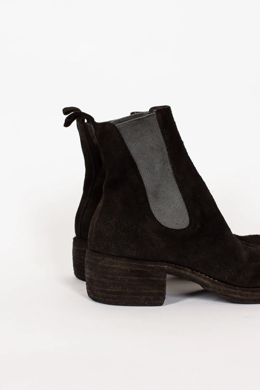 76Z Soft Horse Reverse Chelsea Boot