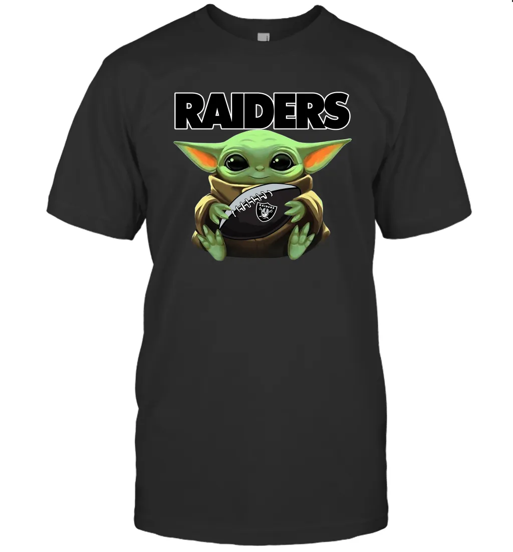 Baby Yoda Loves The Oakland Raiders Star Wars Baby Yoda Hugs Raiders NFL Mens T-Shirt