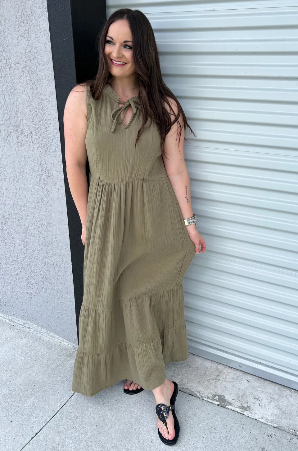 Gauze Nursing Midi With Pockets- Olive