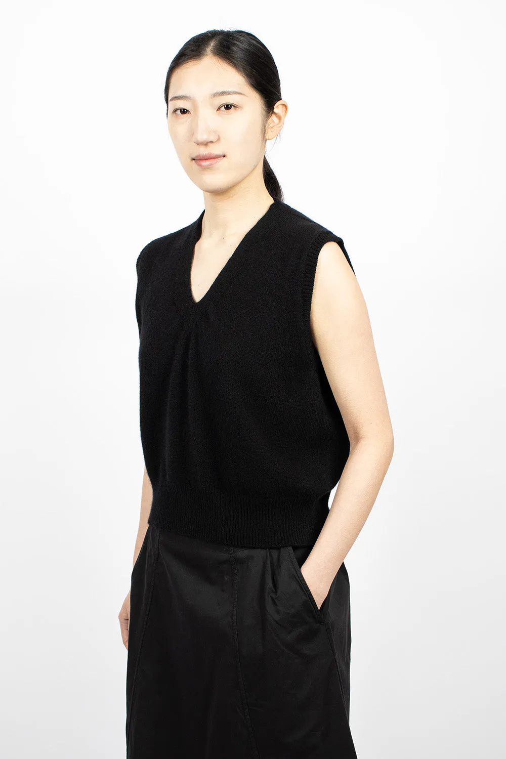 Integral V Neck Slipover Black