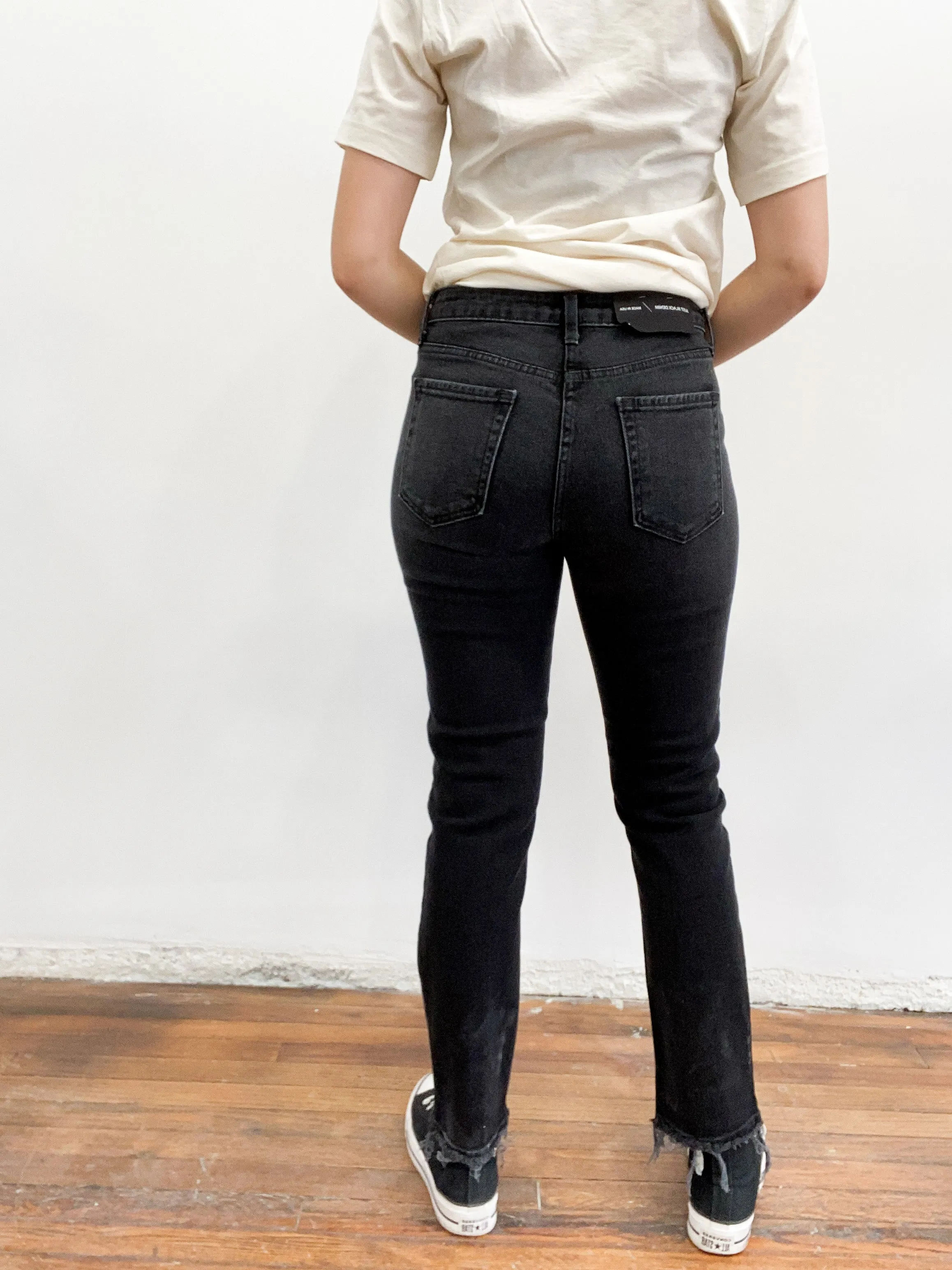 Jessie Mid-Rise Straight Leg Denim in Washed Black