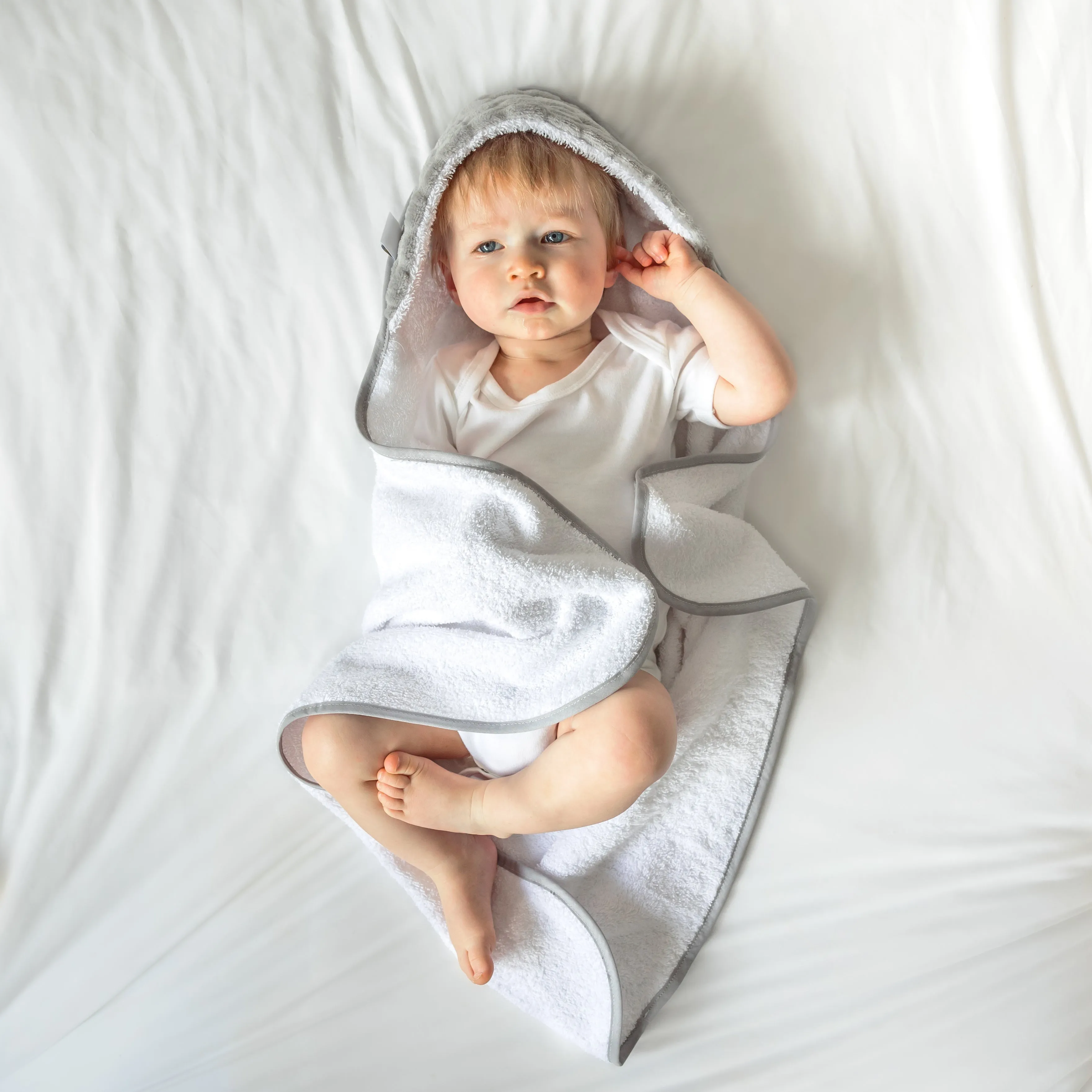 Marshmallow Hooded Towel