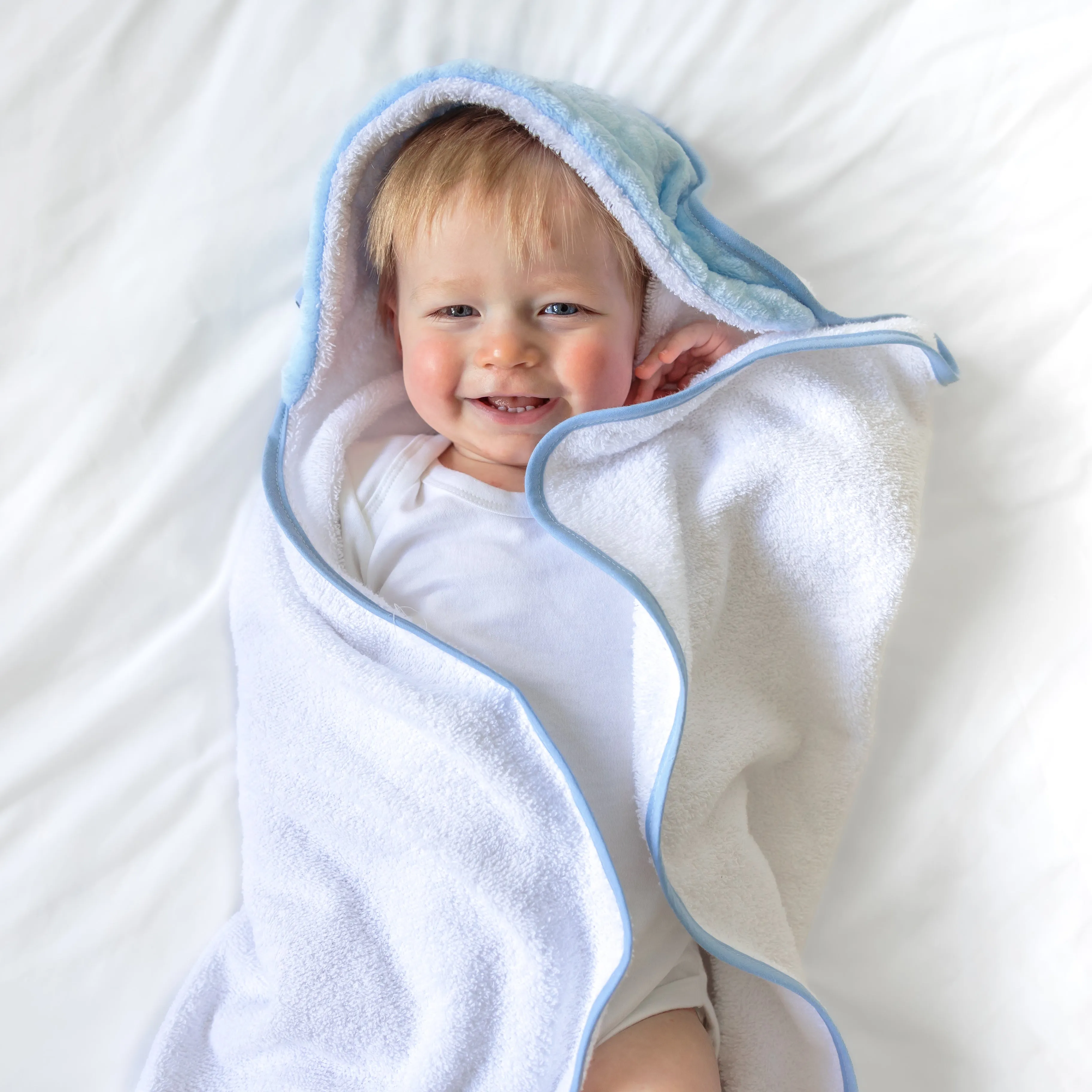 Marshmallow Hooded Towel