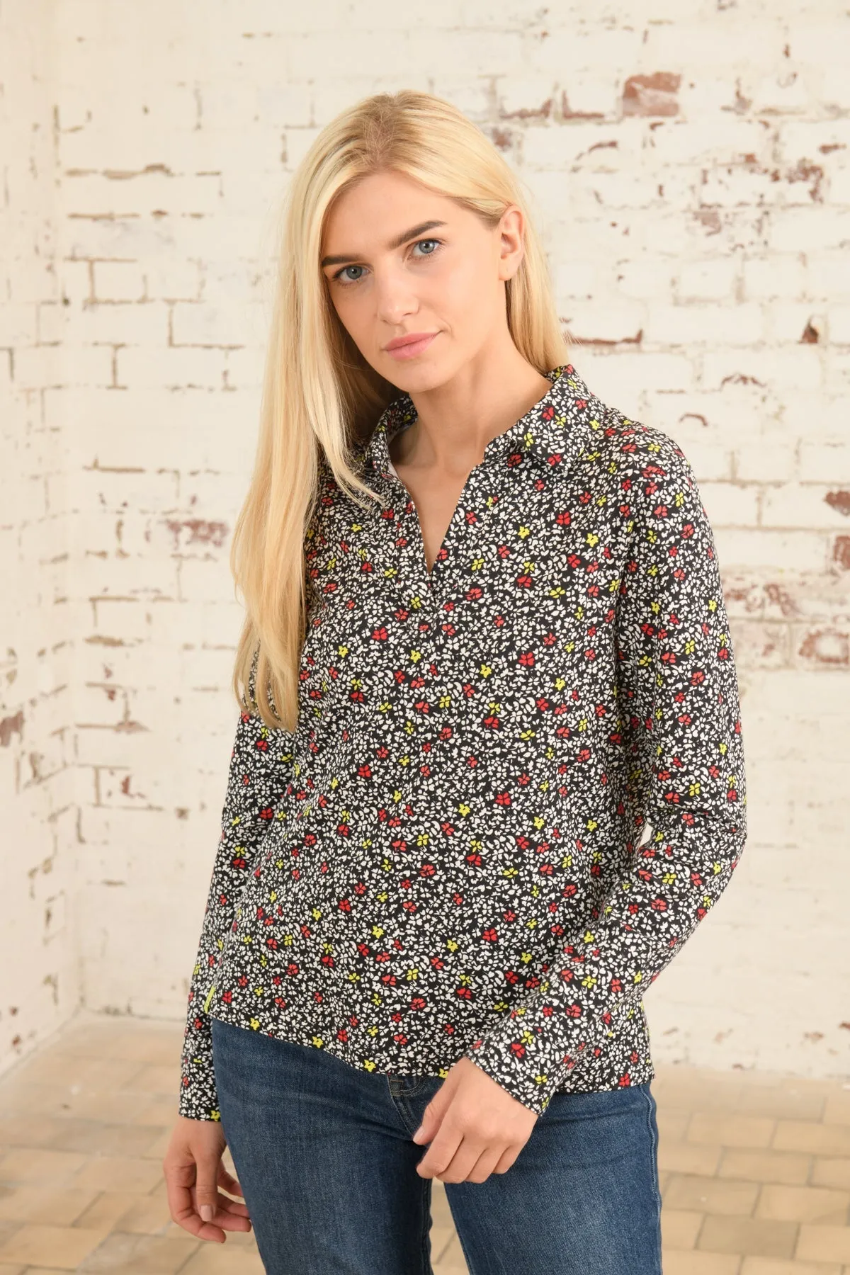 Maya Shirt - Red Apple Floral