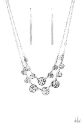 Paparazzi Pebble Me Pretty - Silver Necklace