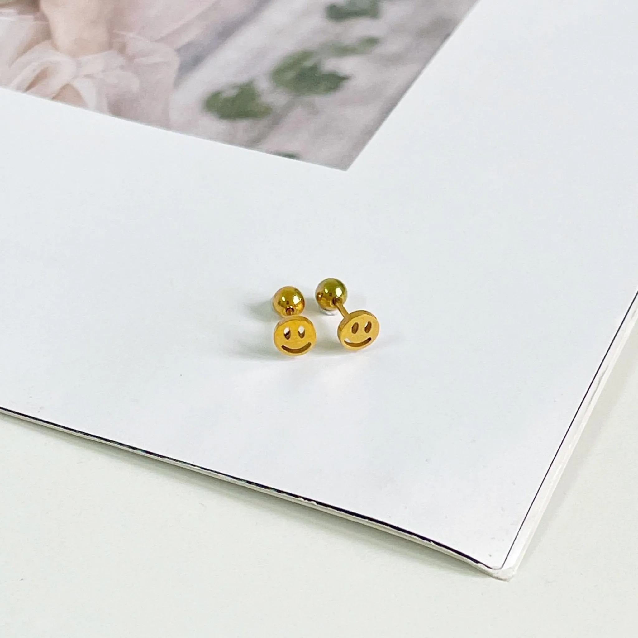 Smiley Barbell Earring