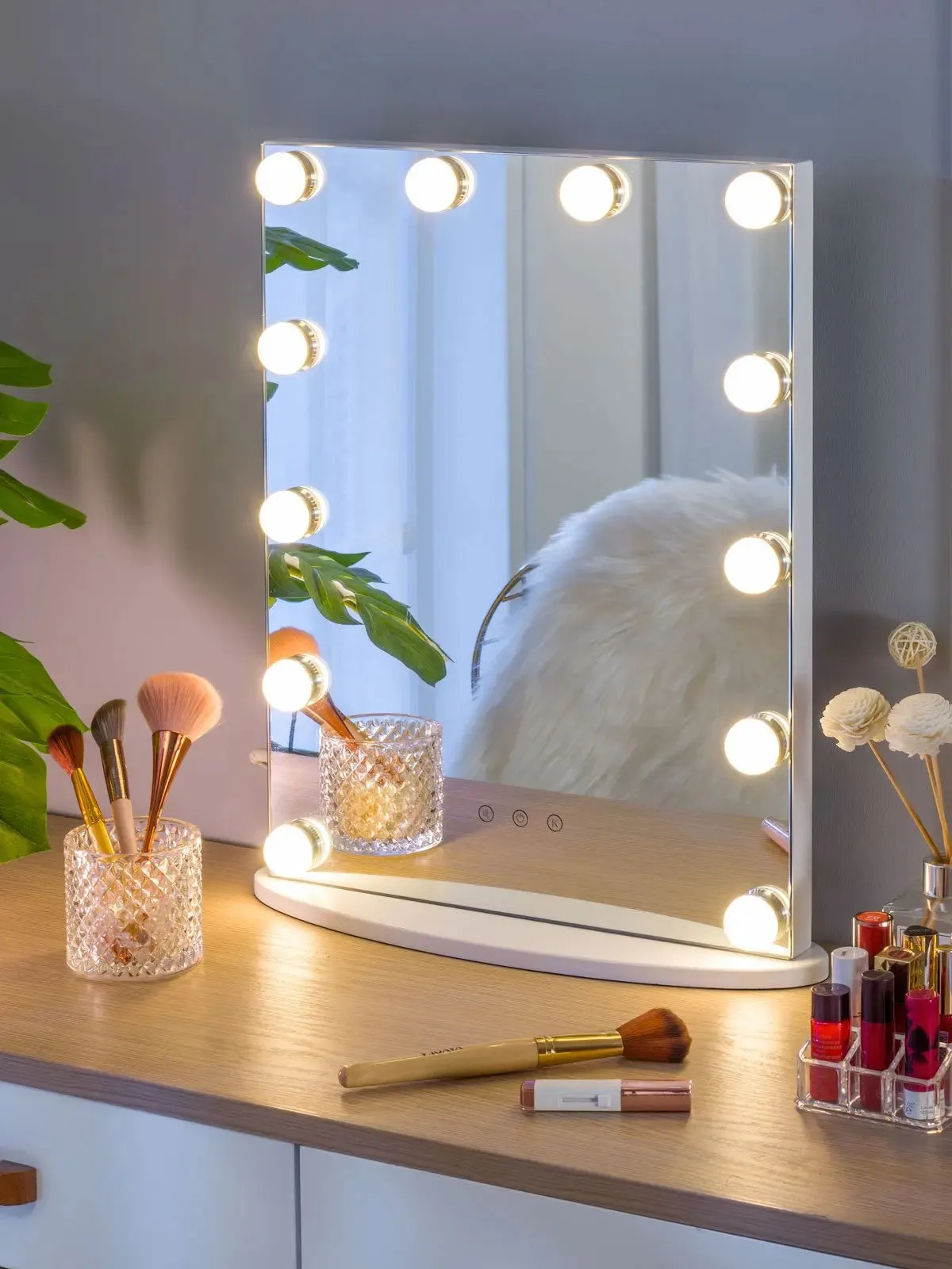 Starry 7 Professional LED Hollywood Vanity Mirror - White