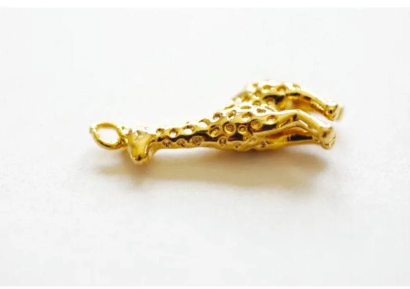 Vermeil Gold Wholesale Giraffe Charm - 18k gold plated over sterling silver, Africa safari animal Giraffe charm Pendant, VermeilSupplies,205