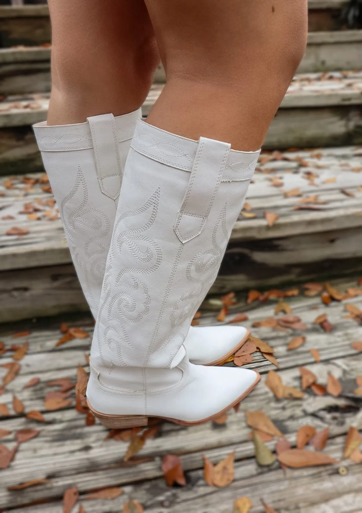 Zaire White Western Boots